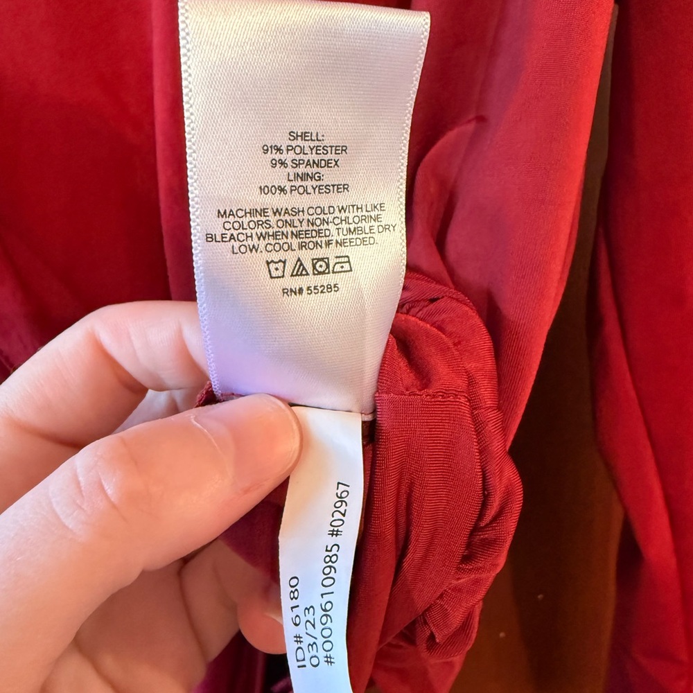 Express Draped Blouse - Picture 4 of 6